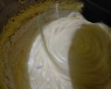 Foto langkah ke 3 dari resep Marble Cake.