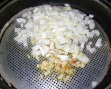 Foto del paso 2 de la receta: Fideos con salsa de pollo (muy fácil)