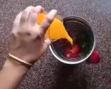 A picture of step 2 of Melon Mango Mocktail.