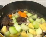 Hình bước làm 3 của món Canh soup củ quả chay