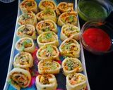 वेज सूजी रोल्स (veg suji rolls recipe in Hindi) रेसिपी चरण 9 फोटो