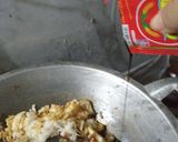 Foto langkah ke 5 dari resep Nasi Goreng.