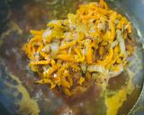 Foto del paso 4 de la receta: CARRE DE 🐽CERDO🐷 A LA CREMA DE MOSTAZA/QUESO CREMA Y VINO BLANCO
