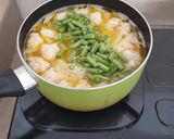 Foto langkah ke 8 dari resep Sup Bola-bola Udang.