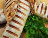 A picture of step 7 of Chicken cheesy Wraps.