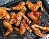 Foto langkah ke 2 dari resep Blackpepper Honey Chicken Wings.