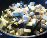 Foto del paso 1 de la receta: Espaguetis con salsa blanca de berenjena