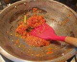Foto langkah ke 1 dari resep Sambal Goreng Kentang Ayam.