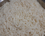 હક્કા નૂડલ્સ(Hakka Noodles Recipe In Gujarati) રેસીપી સ્ટેપ1ફોટો