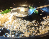 Foto del paso 2 de la receta: Chayotes con rajas a la mexicana mmm deli