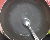 A picture of step 2 of Walnut crush candy.