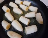 Foto langkah ke 1 dari resep Bolen pisang dengan kulit renyah.