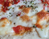 Foto del paso 4 de la receta: Masa para pizza casera 🍕económica y con opción de tener lista congelada, tipo prepizza 🍕