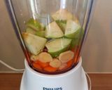 Foto langkah ke 3 dari resep Carrot apple ginger smoothie.