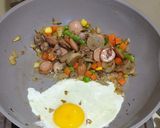 Foto langkah ke 3 dari resep 200. Mie Goreng Hati, Ampela, Sosis dan Bakso.