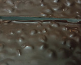 Foto del paso 2 de la receta: Turrón de chocolate negro con anacardos
