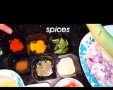 A picture of step 2 of Lauki ki sabzi🥒🥬🥒.