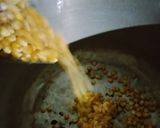 Foto langkah ke 1 dari resep Popcorn Caramel Pandan.