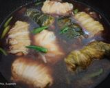 Foto langkah ke 8 dari resep Sawi Putih Gulung Isi Ayam.