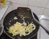 Foto langkah ke 3 dari resep Cream Soup Ayam Jagung.