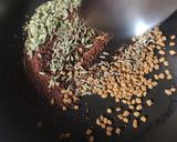 हरी मिर्च का इंस्टेंट अचार (hari mirch ka instant achar recipe in Hindi) रेसिपी चरण 3 फोटो