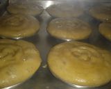 Foto langkah ke 6 dari resep Strawberry Tartlet Bread.