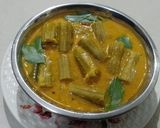 தலைப்பு : முருங்கைக்காய் பொரிச்ச குழம்பு(drumstick curry recipe in tamil) ரெசிபி ஸ்டேப் 5 புகைப்படம்