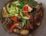 Foto langkah ke 4 dari resep Ayam Kecap Bawang Bombai.