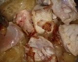 A picture of step 1 of Yummy chicken aloo.