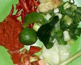 Foto langkah ke 1 dari resep Tomyam ceker dan bakso ayam.
