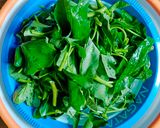 Foto langkah ke 1 dari resep Tumis Kangkung Bumbu Terasi.