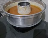 Foto langkah ke 7 dari resep Bolu Caramel (Sarang Semut).