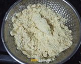 મેંદા રવાની ફરસી પુરી (Maida Rava Farsi Puri Recipe in Gujarati) રેસીપી સ્ટેપ2ફોટો