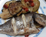 Foto del paso 5 de la receta: Dorada al horno con calabacín y berenjenas