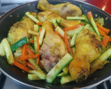 Foto del paso 4 de la receta: Tajín de pollo y verduras con miel