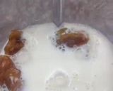 A picture of step 1 of Chikoo Milkshake.