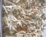 Sajtos-tejfölös tepsis hús recept fázis 4 fotója