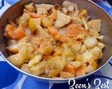 A picture of step 2 of Fruit Chaat Bowl.