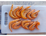 Foto del paso 4 de la receta: Solomillo con gambas y pimientos