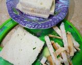 A picture of step 5 of Peri Patakha Chicken Sandwich Cake.