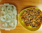 Foto langkah ke 1 dari resep Gulai Kerang Kentang.