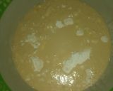صورة لخطوة 2 من وصفة كيكة الفانيلا في طنجرة الضغط بصوص الشوكولا 😋
