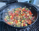 Une image de l'étape 4 de Légumes sautés à la brisket de bœuf.