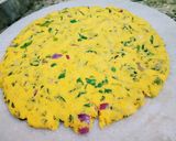 A picture of step 2 of Makki ka methi parantha.