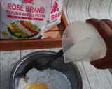 Foto langkah ke 2 dari resep Kulit risoles gluten free.