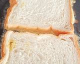 A picture of step 2 of Super soft bread sandwich.