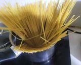 Foto del paso 1 de la receta: Espaguetis con langosta salteada y jamón pierna