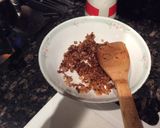 A picture of step 1 of Mjadra (Rice & Lentils).