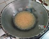 Foto langkah ke 4 dari resep Lumpia Rebung Telur.