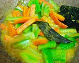 Foto langkah ke 5 dari resep Acar Kuning Wortel Timun.